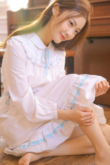 嘟嘟乐园小萝莉